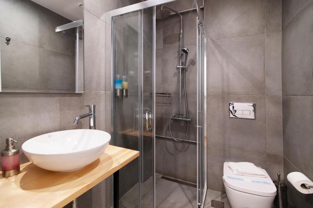Olvia Suites Атина Екстериор снимка